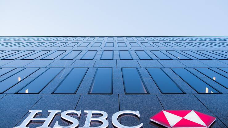 bénéfice annuel avant impôts en 2024 légèrement supérieur aux attentes des analystes, à 32,3 milliards, en hausse de deux milliards sur un an.