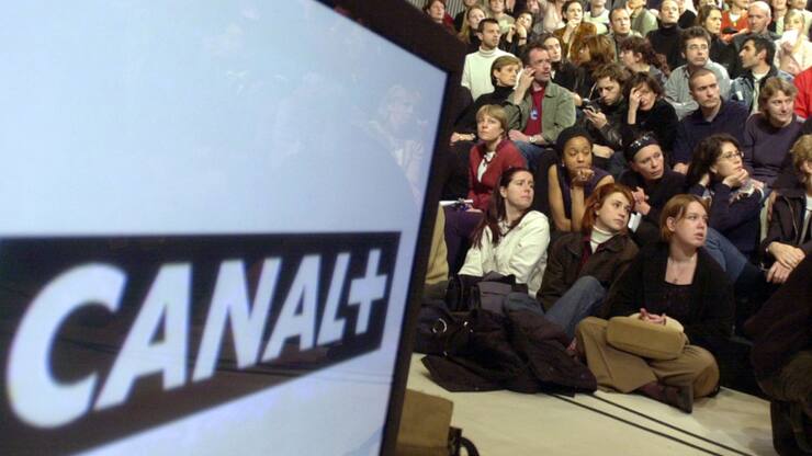 Canal+, qui avait subi une perte nette de 61 millions d'euros en 2023, enregistre une nouvelle perte de 33 millions d'euros en 2024. (archive)