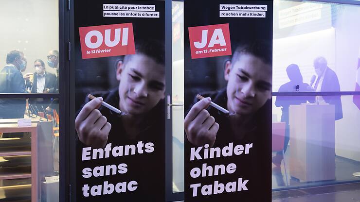 Le peuple et les cantons ont approuvé l'initiative "Enfants et jeunes sans publicité pour le tabac" en 2022 (archives).