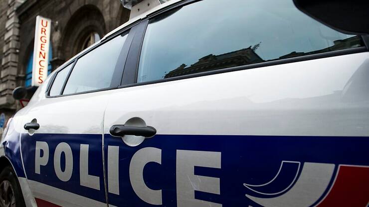 La drogue - 826 kg - a été découverte dans un poids lourd lors d'un contrôle sur une aire de repos de l'A7 (image d'illustration).