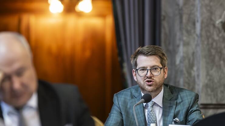 Le sénateur Baptiste Hurni (PS/NE) a retiré son texte tout en partageant ses craintes sur le financement des partis par les banques systémiques (archives).