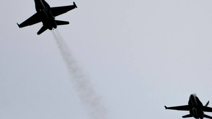 Le pilote leader de la patrouille endeuillée comparait aussi devant la justice militaire d'appel. Il est accusé d'avoir violé, au décollage, les règles de précaution à l'égard de son camarade en formation qui a perdu la vie (photo symbolique).