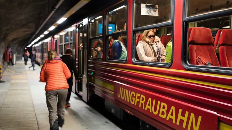 Les revenus de Jungfrauhahn ont certes augmenté de 6% à 294,7 millions de francs en 2024, mais les charges se sont envolées de 15,6% à 160,4 millions (archives).