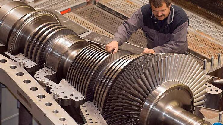 Dans le détail, les commandes dans l'industrie métallurgique ont chuté de 7,4% sur un mois, tandis que celles dans la construction mécanique (+3,4%), dans le matériel pour le transport par avion, navires, trains et véhicules militaires (+3,8%) et l'industrie automobile (+0,6%) ont augmenté.