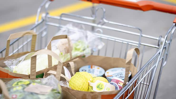 Les paiements aux caisses automatiques interviendront via ces mêmes cartes bancaires ou l'app pour téléphone portable de Migros avec le système Subito Go.