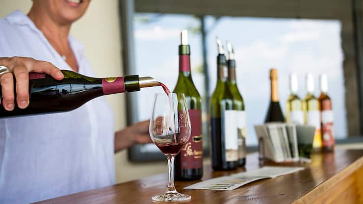 La consommation de vin est au plus bas depuis près de trois quarts de siècle dans le monde (Photo d'illustration).