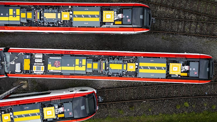 Stadler fait savoir qu'il s'agit "de l'une des plus grosses commandes pour le marché français".