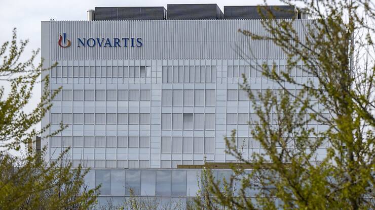 Pour la suite de l'exercice, la direction anticipe une croissance du chiffre d'affaires autour de 9%, tandis que le résultat opérationnel de base devrait grimper de plus de 10%. Jusqu'ici, la hausse des recettes était attendue entre 5 et 9% et celle de l'Ebit de base autour de 10%.