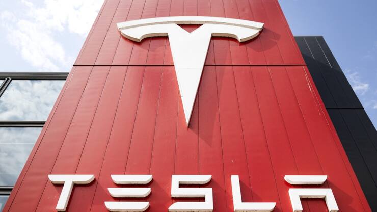 Selon le cabinet EY, les chiffres de ventes de Tesla ont aussi chuté de 50% en avril dans 13 autres pays d'Europe de l'Ouest (archives).