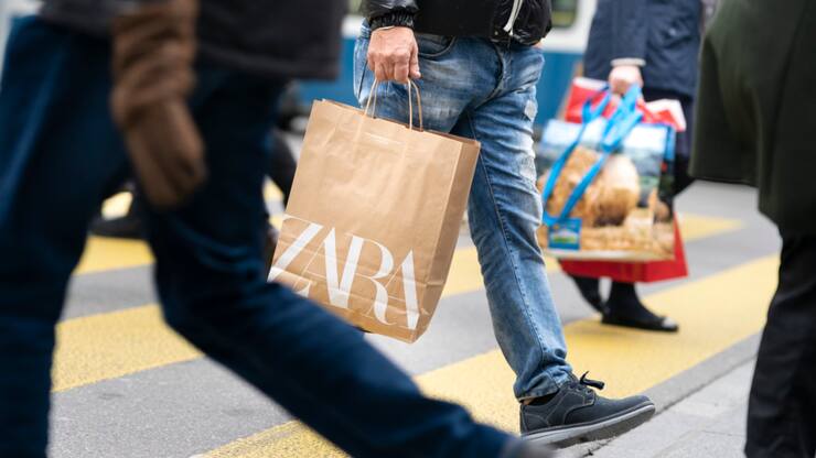 L'indice du climat de consommation s'est inscrit à -42,4 points en avril, quatre points au-dessous du niveau présenté douze mois auparavant, ressort-il des données publiées vendredi par le Secrétariat d'Etat à l'économie (Seco).