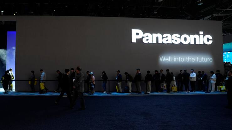 Panasonic comptait fin mars quelque 228'400 employés. Ces suppressions d'emplois seront mises en oeuvre "conformément aux lois, règles et réglementations du travail de chaque pays et région", précise-t-il dans un communiqué.