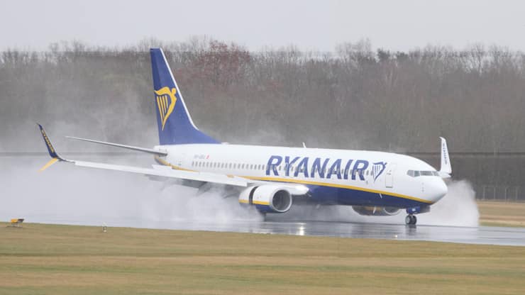 Les baisses de prix consenties ont douché la rentabilité du transporteur irlandais à bas coûts en 2024/825. (archive)