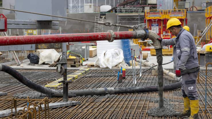 Les effectifs recensés dans le secteur secondaire se sont enrobés, moins toutefois que dans le domaine des services. (archive)