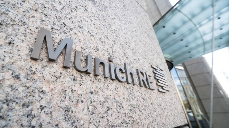 Le géant allemand de la réassurance Munich Re a annoncé son retrait de plusieurs grandes alliances climatiques, dont la "Net-Zero Asset Owner Alliance" initiée par l'ONU. (archives)