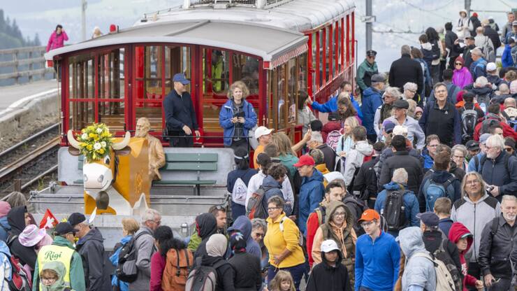 Grande affluence dimanche pour le 150e de la ligne Arth-Rigi.