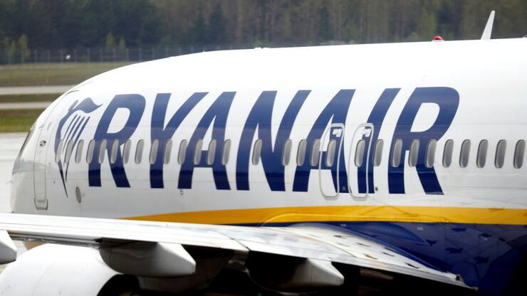 Pour Ryanair, des passagers de certains vols au départ d'aéroports britanniques et à destination de lieux réputés festifs comme Ibiza ont des comportements problématiques (archives).