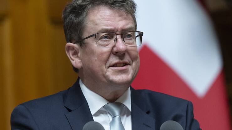 Le ministre de l'énergie Albert Rösti a répété tout au long des débats la nécessité de créer des réserves d'électricité en Suisse (archives).