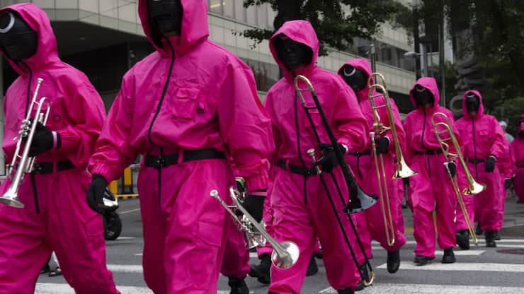 L'événement a été en partie organisé par le gouvernement de la ville de Séoul, qui vise à tirer parti de la popularité mondiale du soft-power culturel sud-coréen pour stimuler le tourisme.