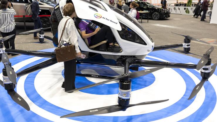 Le véhicule aérien autonome est pour le moment au sol à Genève mais il pourrait débarquer assez rapidement dans l'espace aérien en Suisse.