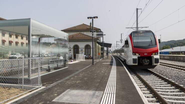 De nombreuses gares sont désormais accessibles sans obstacles. (Image symbolique)