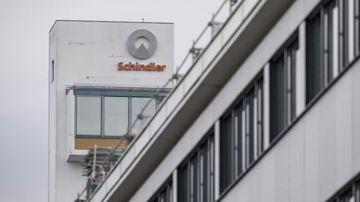 Malgré des ventes en repli, Schindler est parvenu à accroître sa rentabilité au 2e trimestre 2025 (archives).