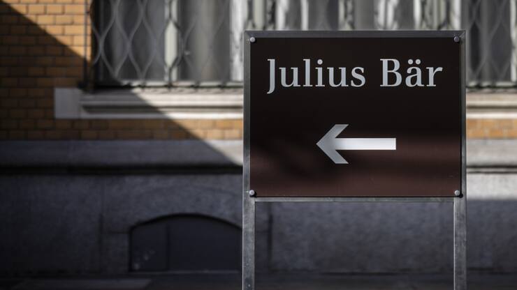 La banque privée Julius Bär a bénéficié d'importantes entrées d'argent de 7,9 milliards de francs, après 3,7 milliards au premier semestre 2024. (archives)