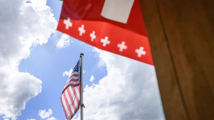 Les économistes ont dressé un état des lieux sévère de la situation à laquelle se trouve confrontée la Suisse, après l'entrée en vigueur le 7 août de droits de douane de 39%. (archive)