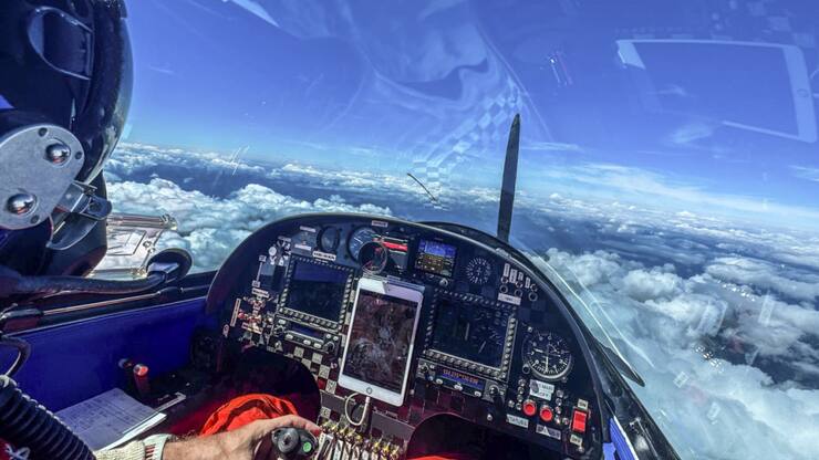 Raphaël Domjan a volé plus haut que Bertrand Piccard.