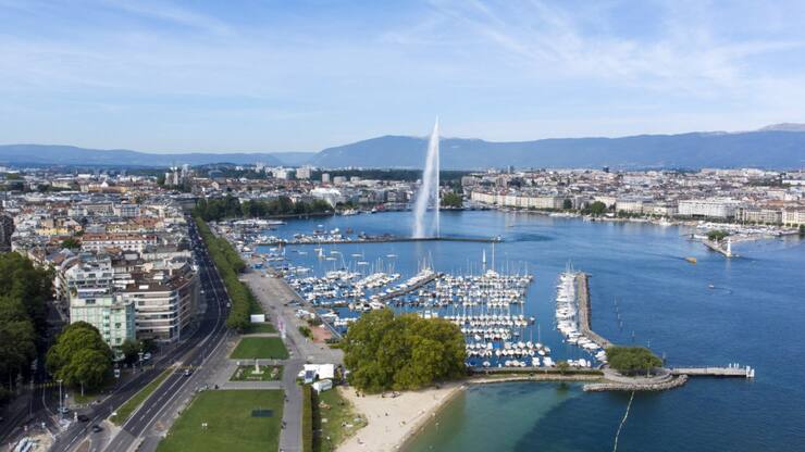 Genève veut renforcer ses secteurs d'activité historique, comme la finance et le négoce de matières premières, tout en misant sur de nouveaux pôles: les sciences de la vie, les industries créatives et l'économie numérique (image d'illustration).