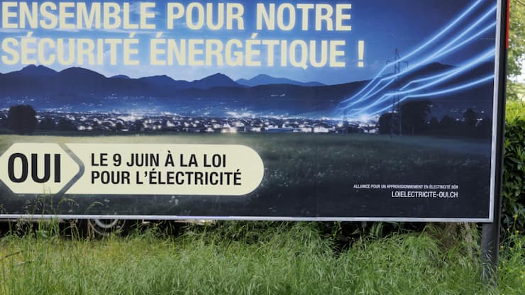 Le peuple suisse a approuvé la loi sur l'électricité le 9 juin 2024 (archives).