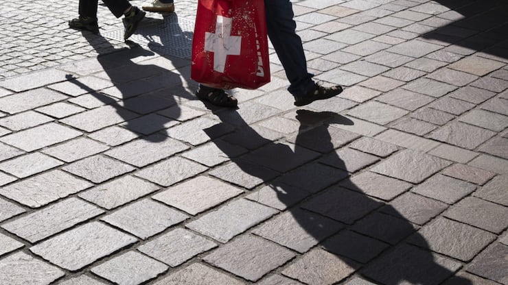 L'indice du climat à la consommation a reculé à -39,9 points le mois dernier, détérioré de 5,3 points sur un an, indique vendredi le Secrétariat d'Etat à l'économie (Seco). Cette baisse est principalement imputable au sous-indice "situation économique à venir".