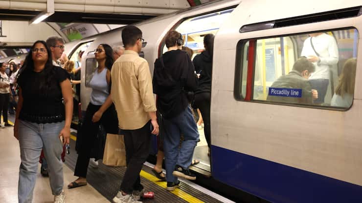 Il y aura peu ou aucun service entre lundi et jeudi sur l'ensemble des lignes, a annoncé l'opérateur qui gère le "Tube".