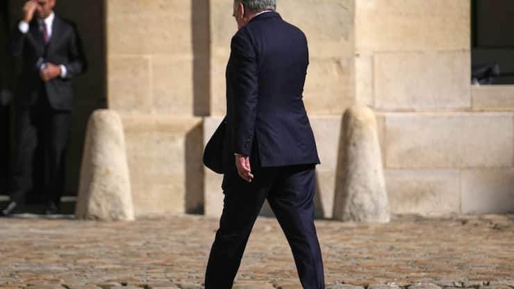 Le sort du Premier ministre français François Bayrou devrait être scellé lundi en début de soirée.