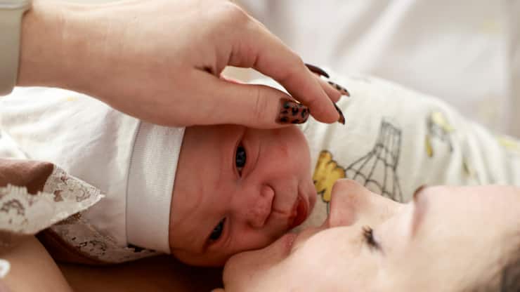 Un groupe hôtelier et immobilier polonais veut soutenir la démographie en récompensant les couples qui concevront leur enfant dans un de leur hôtel ou appartement (Photo d'illustration)..
