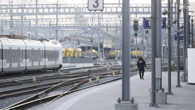 Le trafic entre Chiasso et Milan est encore interrompu ce mardi en raison des dégâts causés par les intempéries et les inondations sur le réseau ferroviaire italien (archives).