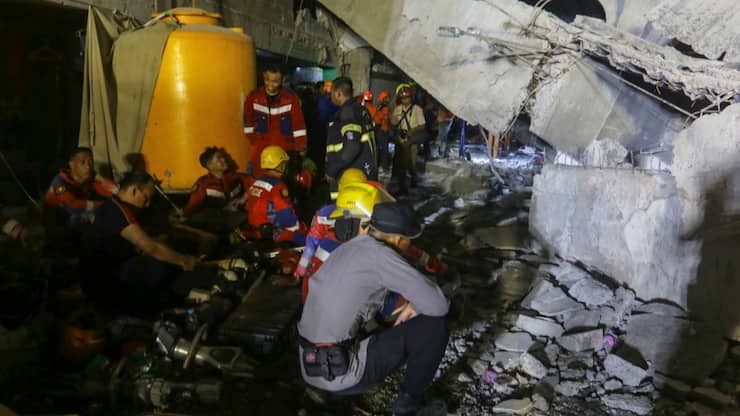 Les secours sont à la recherche des nombreuses personnes portées disparues.