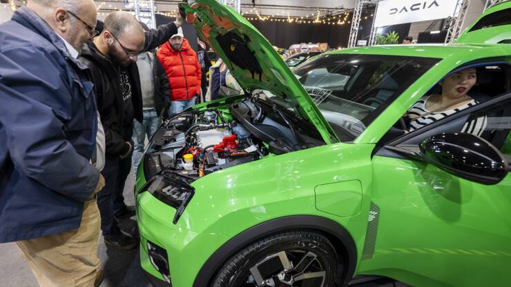 Les Suisses ont acheté moins de voitures neuves en septembre. Ici, la première édition de autoXperience à Genève. (archive)