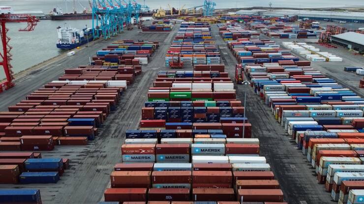 Donald Trump a annoncé vendredi que les Etats-Unis frapperaient les marchandises chinoises de droits de douane supplémentaires de 100%, s'ajoutant à ceux déjà en vigueur, à partir du 1er novembre "ou avant" (archives).