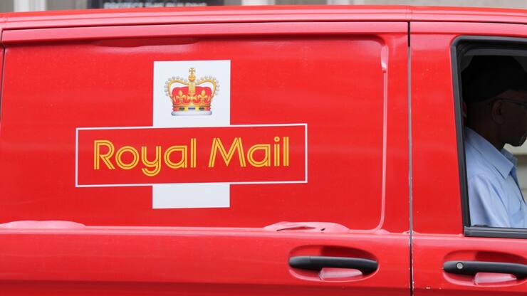 Selon l'organisme, Royal Mail n'a livré que 77% du courrier prioritaire dans les délais (le jour ouvrable suivant), là où sa mission impose un objectif de 93%. (archive)