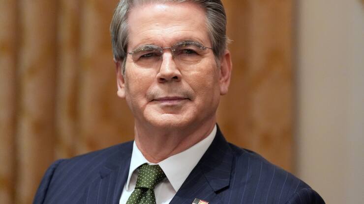 Le ministre américain des Finances Scott Bessent veut encore aider l'Argentine.