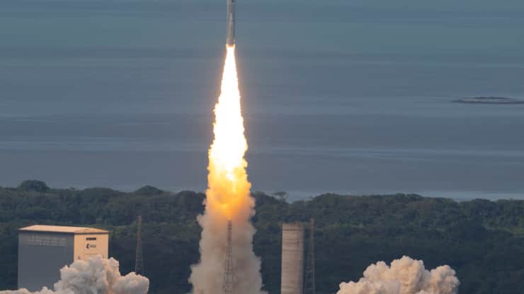 Ariane 6 effectuera en 2026 le premier lancement de satellites au titre de son contrat géant avec Amazon. (archive)