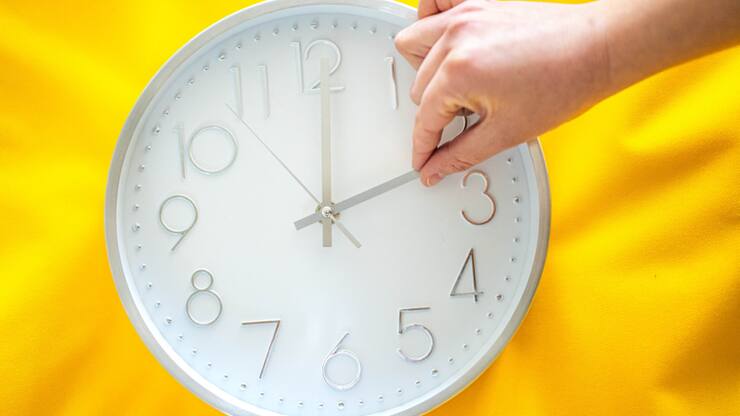 La nuit de samedi à dimanche sera plus longue d'une heure. A 03h00, il sera 02h00, soit le retour à l'heure normale après sept mois d'heure d'été (Archives).