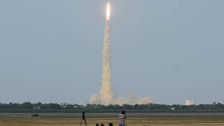 Ce satellite a été expédié dans l'espace à partir du centre spatial Satish Dhawan à Sriharikota, à l'image de ce lancement précédent en juillet dernier (Archives).