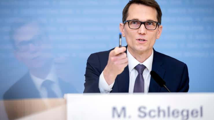 Martin Schlegel a affirmé que la BNS n'allait pas augmenter le rythme de ses réunions. (archive)