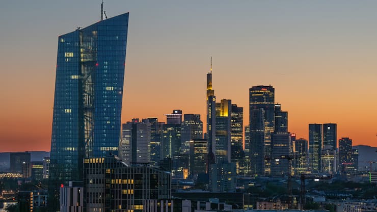 Une recommandation du rapport de la BCE vise à réduire le nombre de "coussins de capital" des banques, conçus pour faire face à divers chocs potentiels, dans l'immobilier ou par le biais de placements financiers volatils (archives).