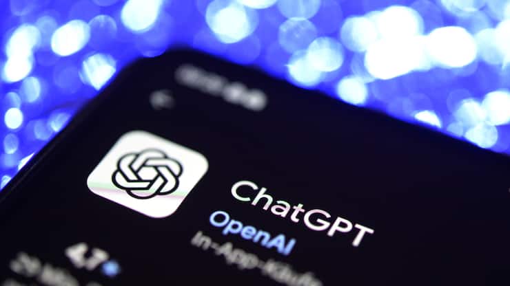 OpenAI, l'éditeur du chatbot ChatGPT, va finir l'année sur une perte de plusieurs milliards de dollars et ne prévoit pas d'être rentable avant 2029. (archives)