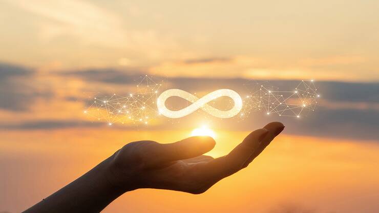 Le manager et le jeu infini