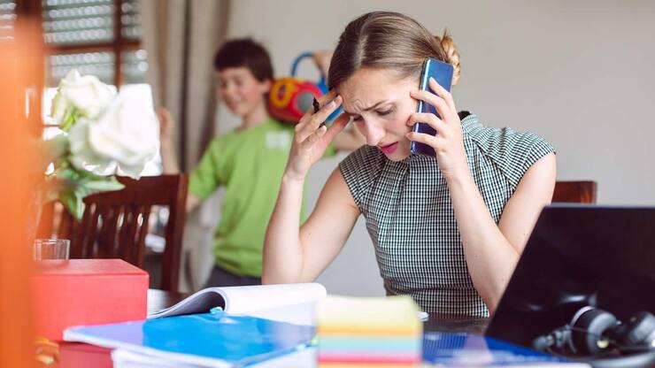 -	Comment séparer monde du travail et vie privée? Le smart working pose de nouveaux défis aux collaborateurs, aux entreprises et à la gestion de la santé en entreprise.