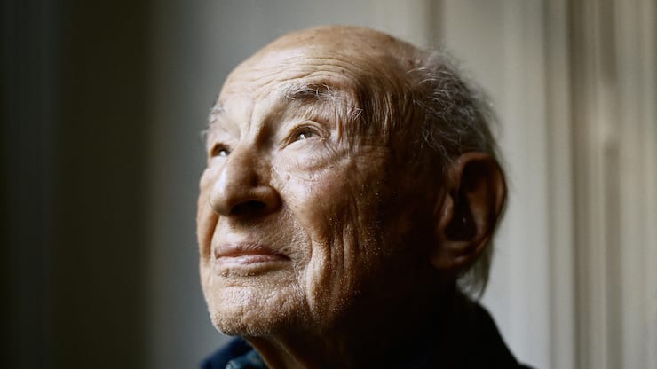 Pour le sociologue et philosophe français Edgar Morin, la vérité n’est pas une certitude absolue ou figée, mais un processus complexe qui nécessite de dialoguer avec l’incertitude.