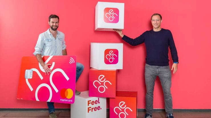 Julius Kirscheneder et Michael Noorlander, fondateurs de la Neon Bank